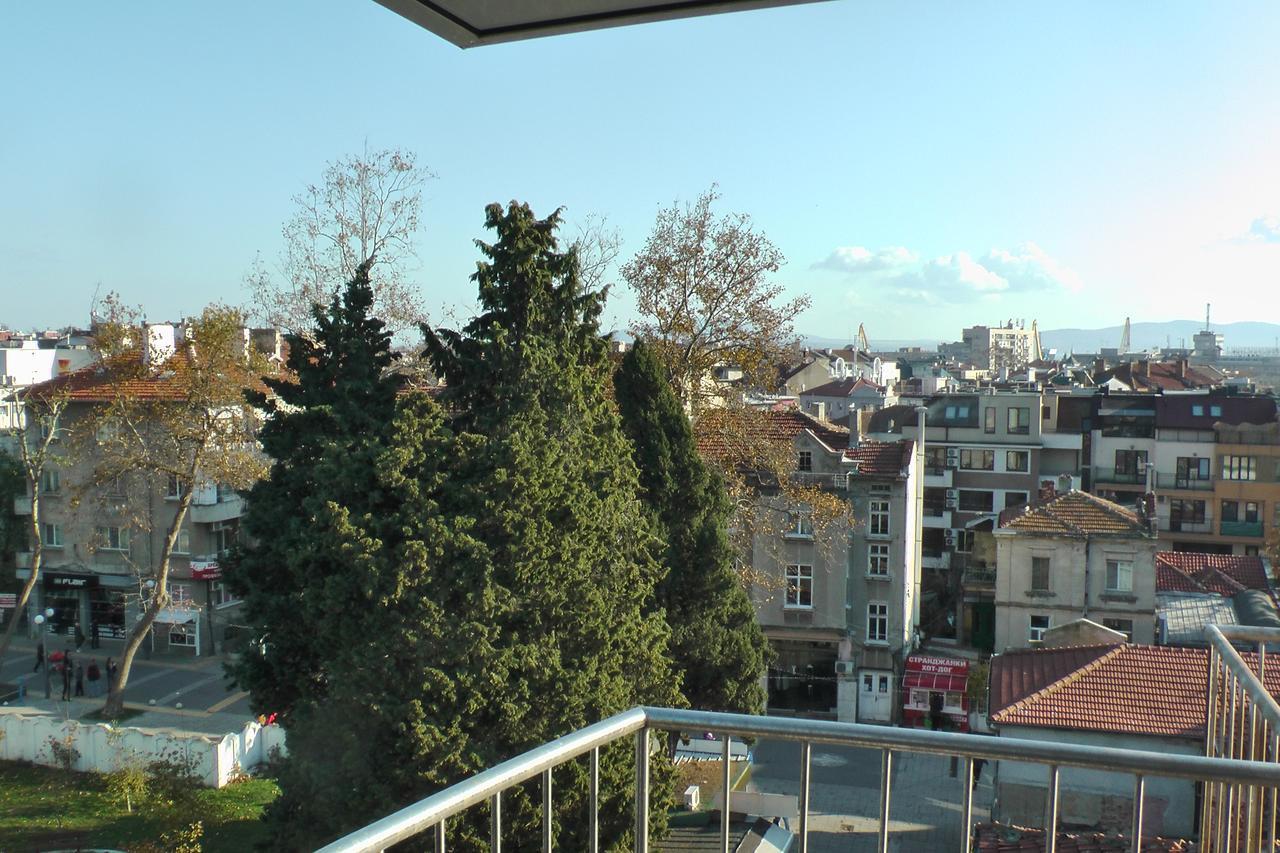 Top Center , Modern And Quiet Apartment Burgas Exterior photo